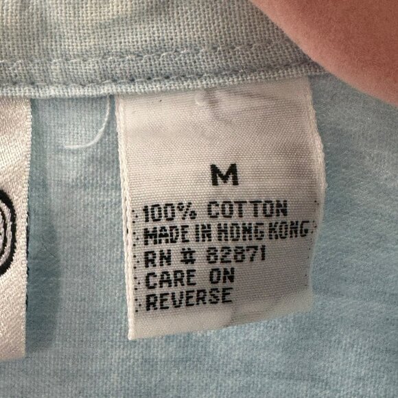 Acme Clothing Looney Tunes Embroidered Denim Button-Up Shirt Womens Size M Long - Picture 8 of 8